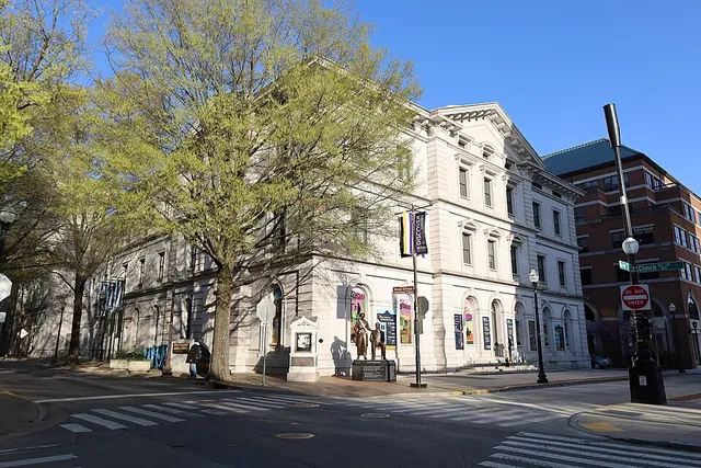 Old Customs House