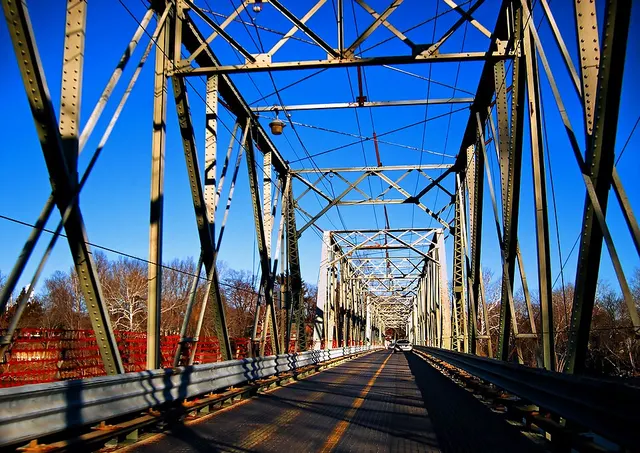 Riverton–Belvidere Bridge