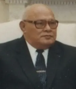 Tofilau Eti Alesana