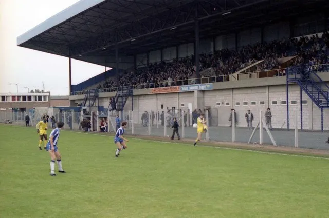 Sealand Road