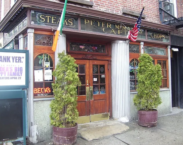 Peter McManus Cafe
