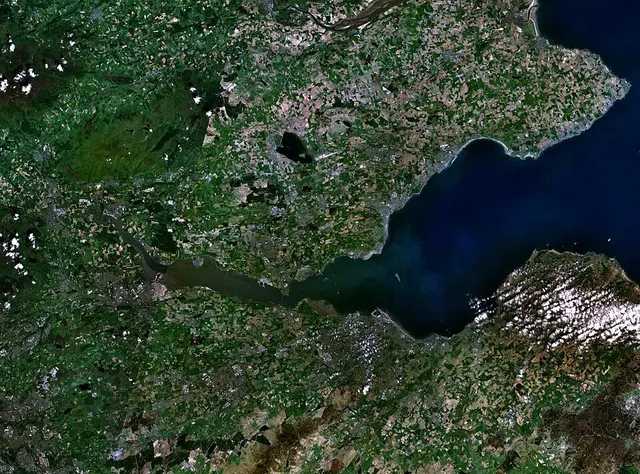 Liste des îles du Firth of Forth