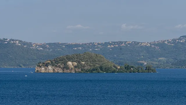Lake island