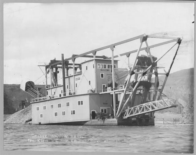 Gold dredge