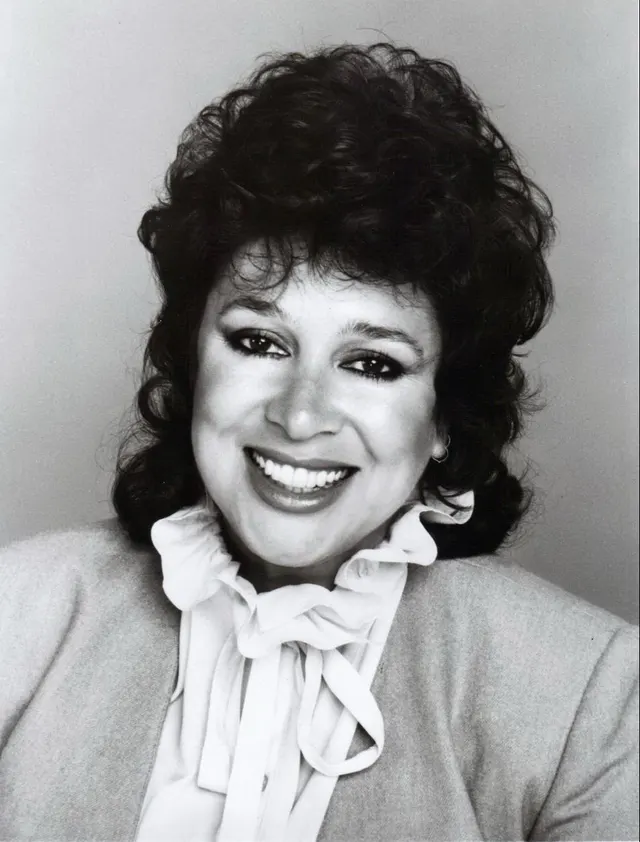 Liz Torres
