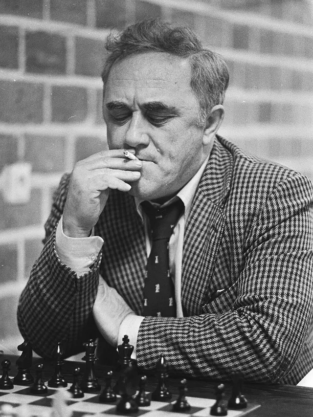 Efim Geller