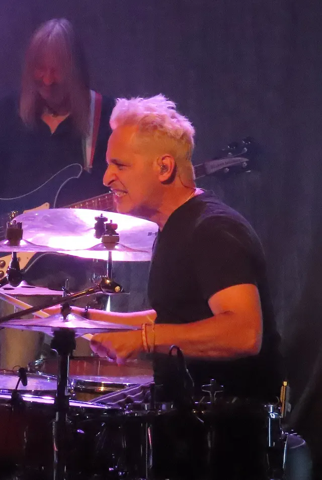 Nick D'Virgilio