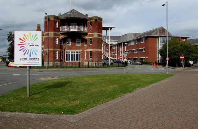 Coleg Cambria Yale