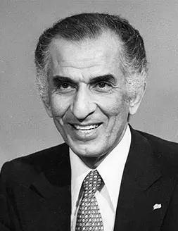 Jamshid Amouzegar