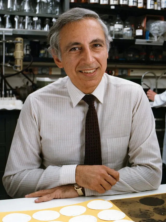 Robert Gallo