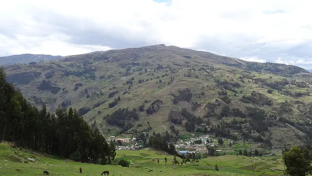 Chacabamba District