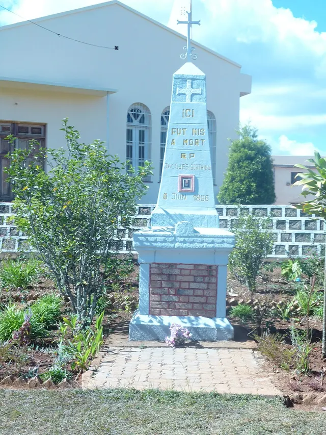 Ihadilanana