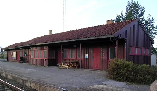 Disenå Station