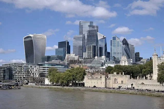 List of tallest buildings and structures in London