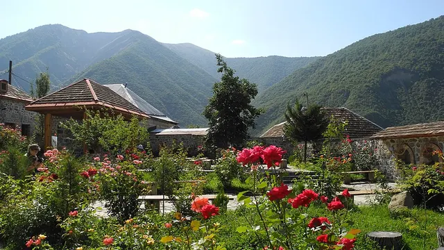 Kiş, Shaki