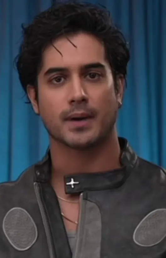 Avan Jogia