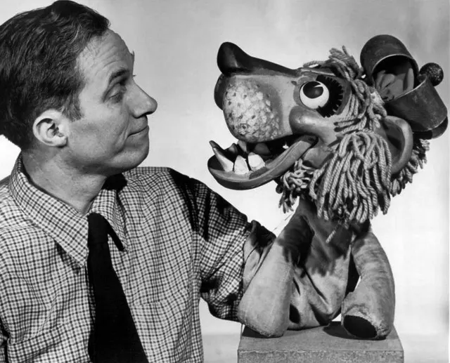 Hand puppet