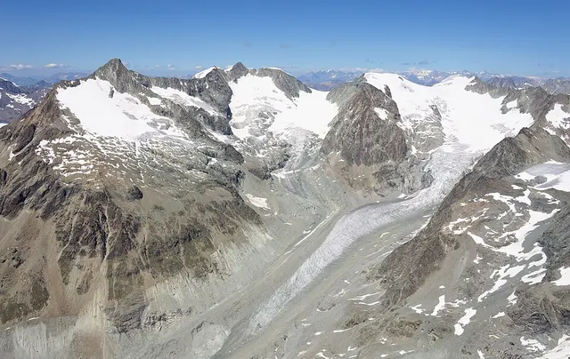 Brenay Glacier
