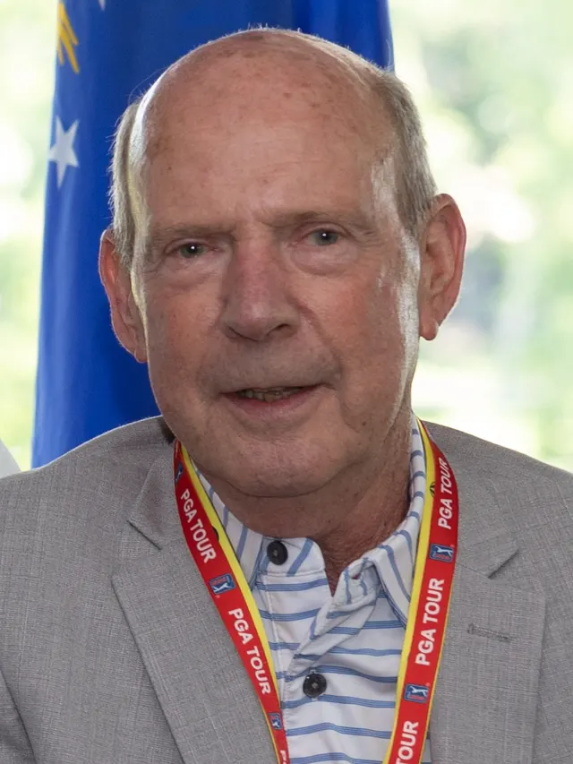 Larry Nelson