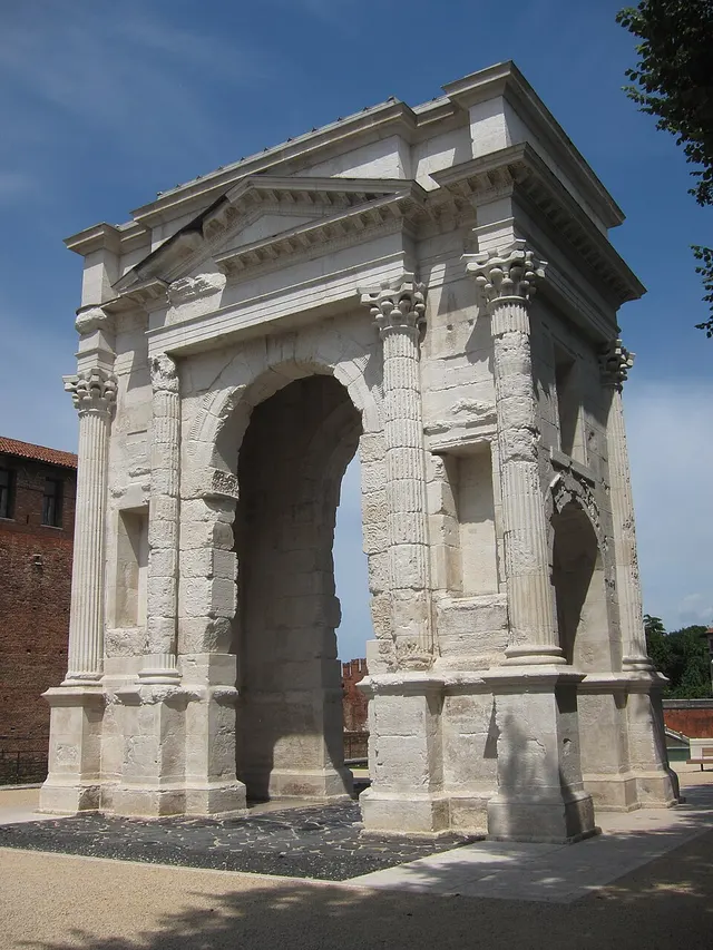 Lucius Vitruvius Cerdo