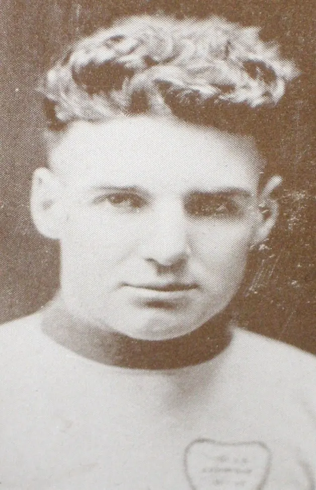 Cecil Dye
