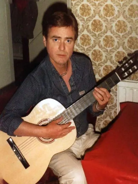 Tony Meehan