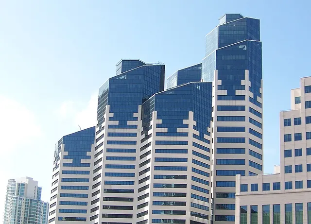 Emerald Plaza