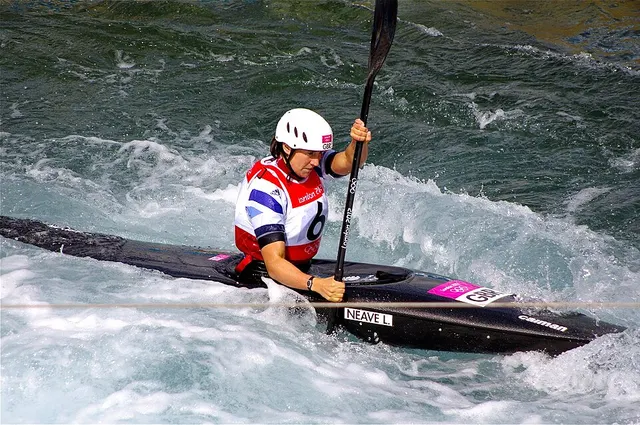 Elizabeth Neave