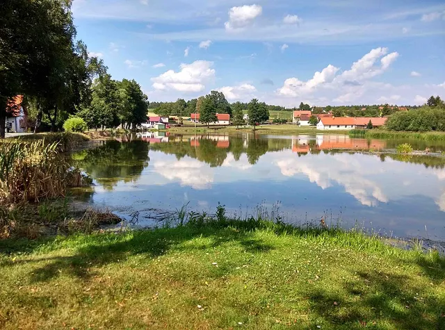Dlouhá Lhota