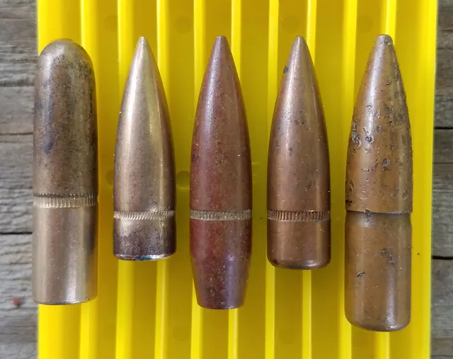 Armor-piercing bullet