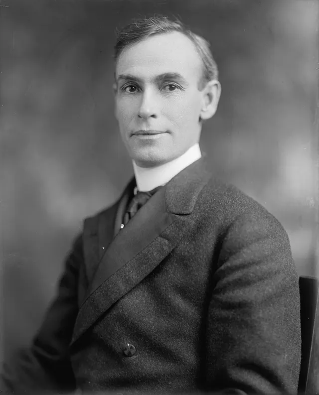 Elliott Woolfolk Major