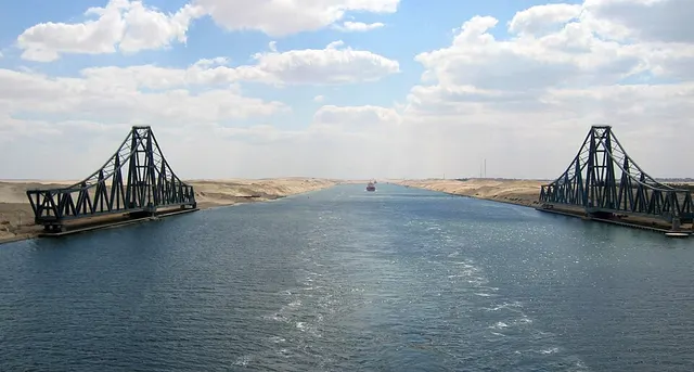 El Ferdan Railway Bridge