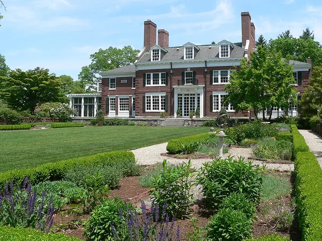 Eleanor Cabot Bradley Estate
