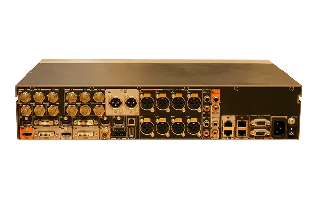 Tandberg C90