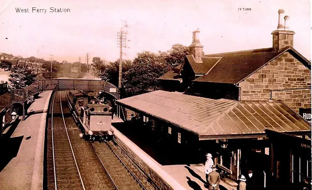 West Ferry railway station