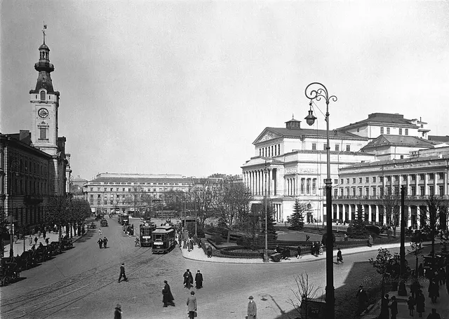 Theatre Square