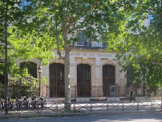 Lycée Jean-de-La-Fontaine
