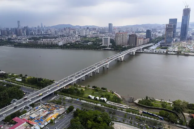 Pazhou Bridge