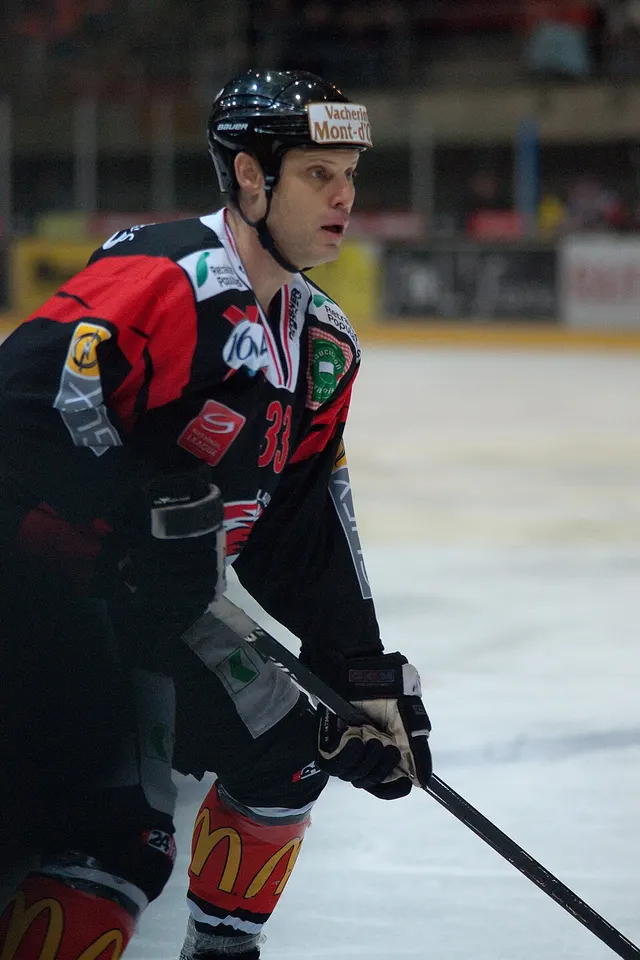 Zarley Zalapski