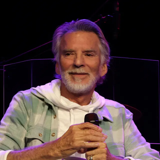 Kenny Loggins