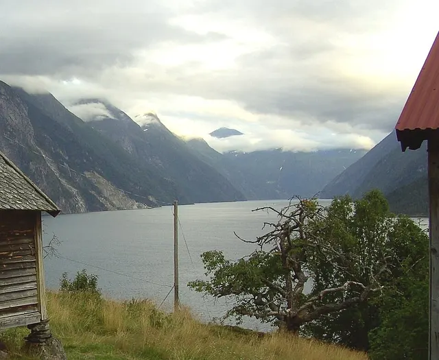 Sunnylvsfjorden
