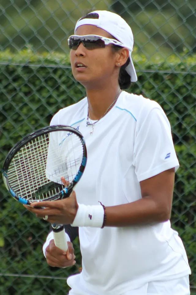 Akgul Amanmuradova