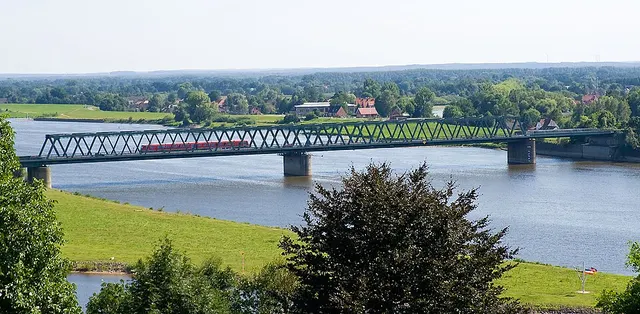 Lübeck–Lüneburg railway