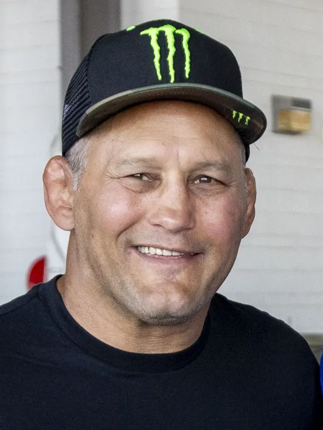 Dan Henderson