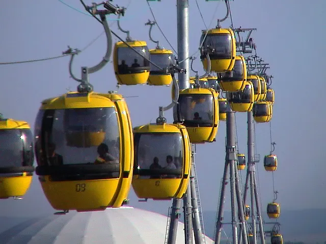 Gondola lift
