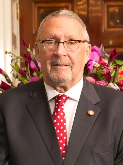 Guy Scott