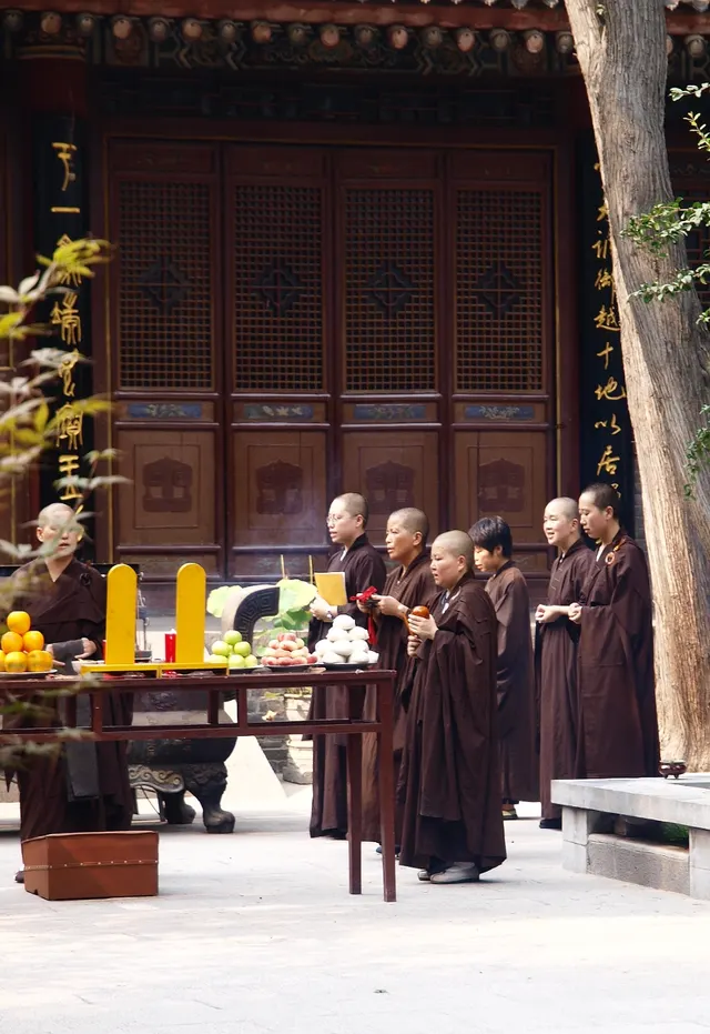 Bhikkhunī