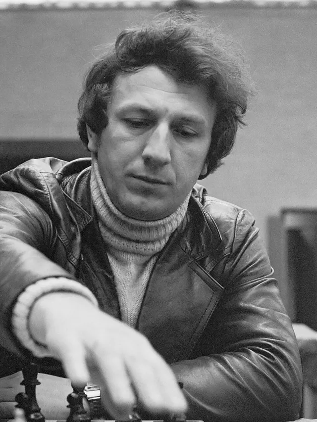 Evgeny Sveshnikov