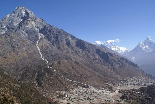 Kunde, Nepal