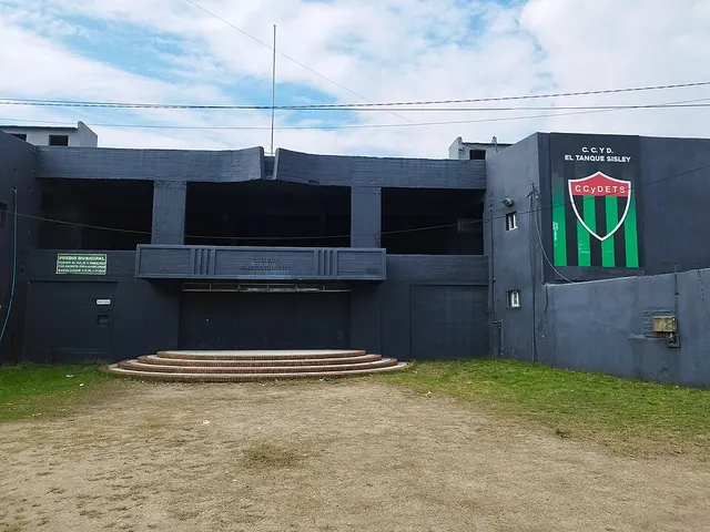 Estadio Victor Della Valle